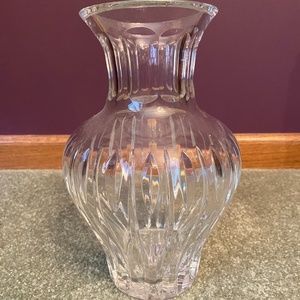 MARQUIS by WATERFORD Sheridan Large Cut Crystal Vase 10"